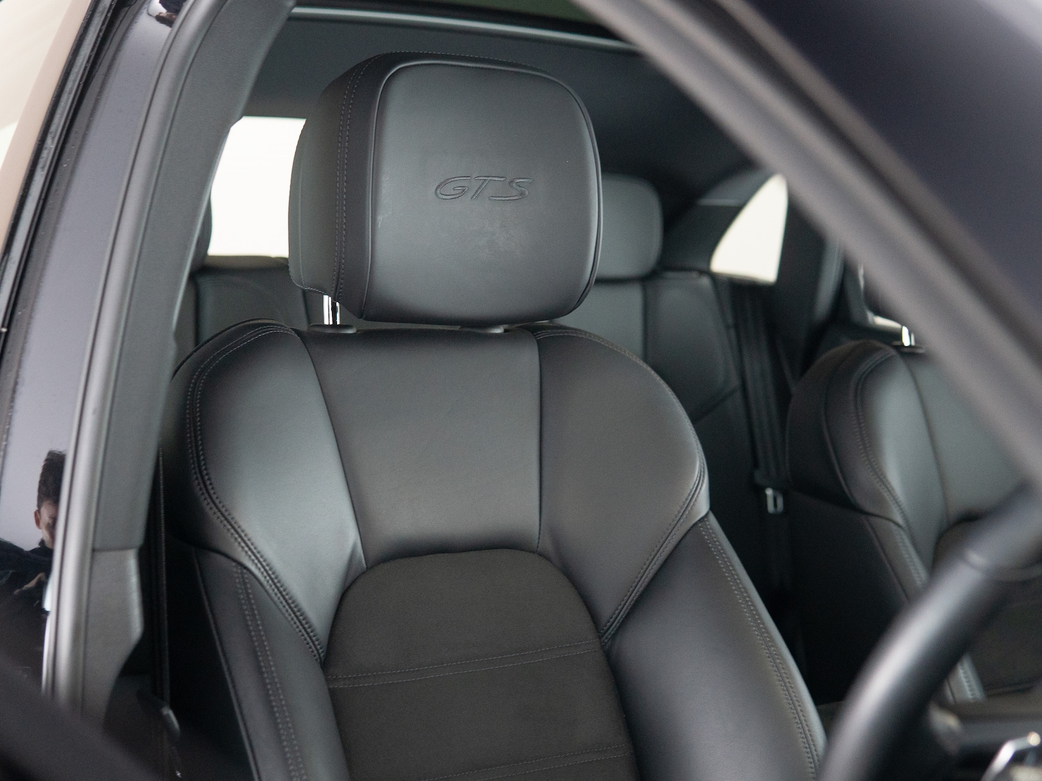 Used Porsche Macan 2022 for sale - 77152675: Photo 11