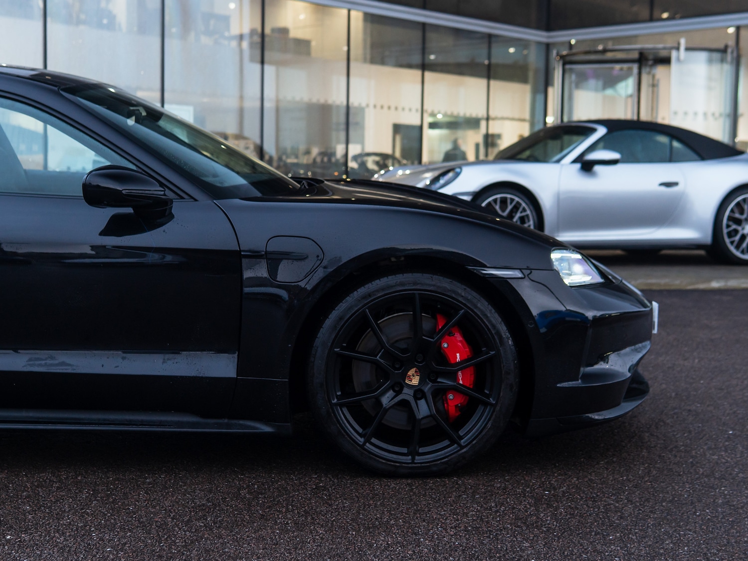 Used Porsche Taycan 2025 for sale - 77382217: Photo 33