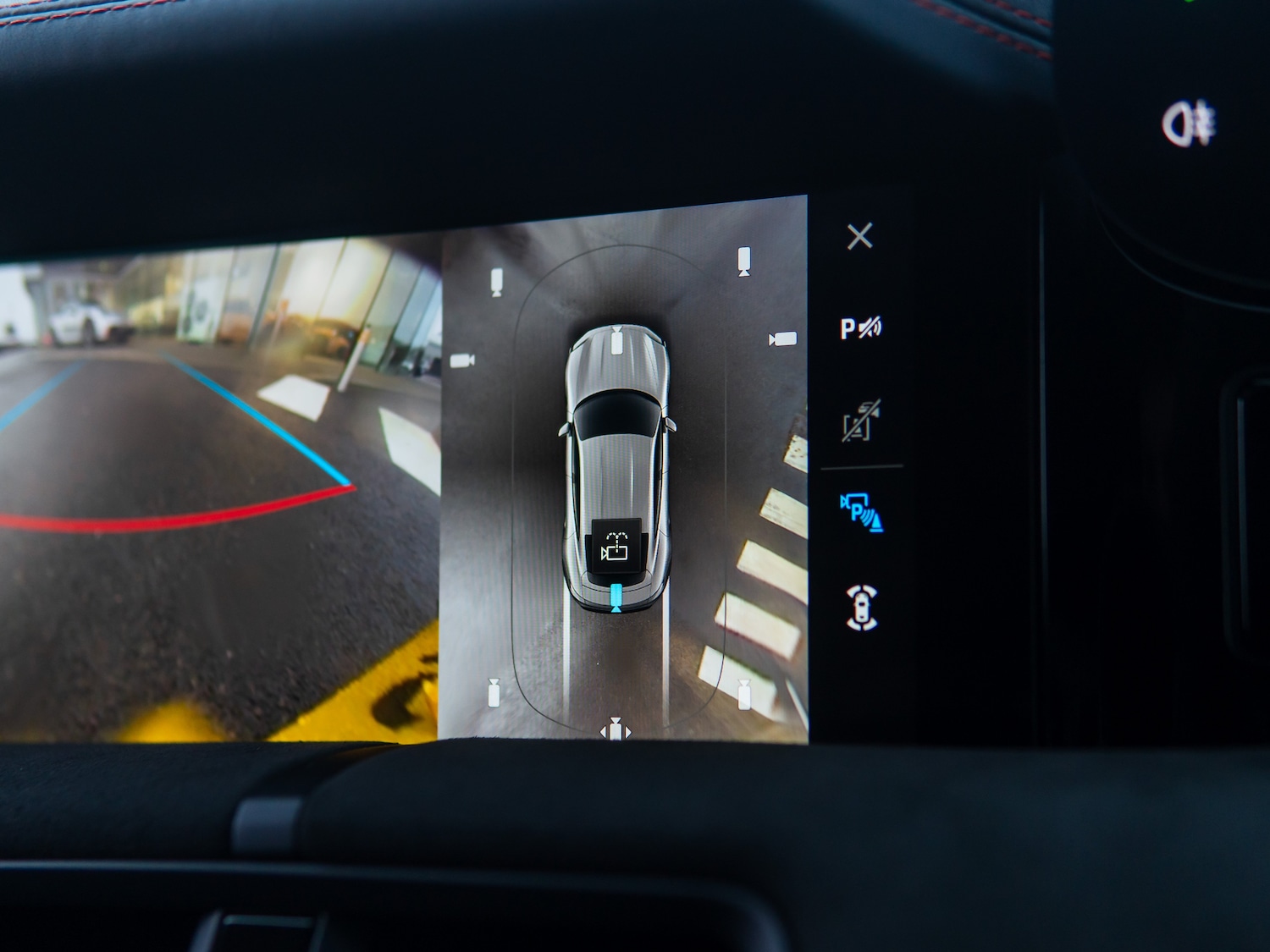 Used Porsche Taycan 2025 for sale - 77382217: Photo 34