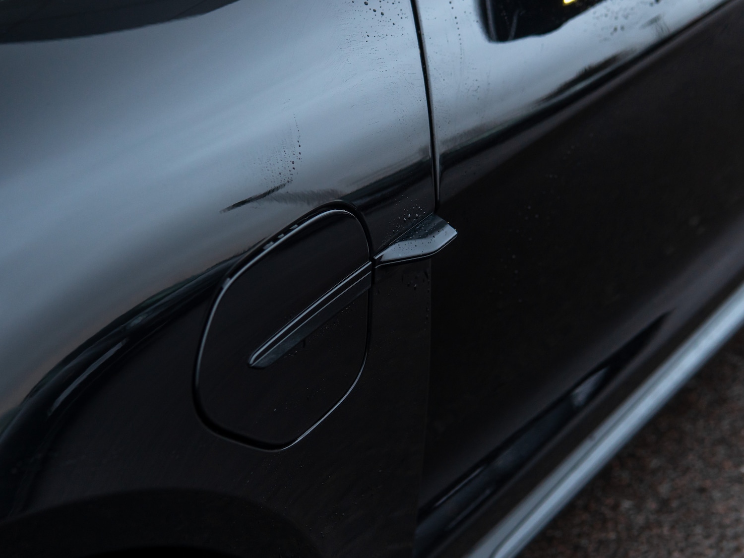 Used Porsche Taycan 2025 for sale - 77382217: Photo 38