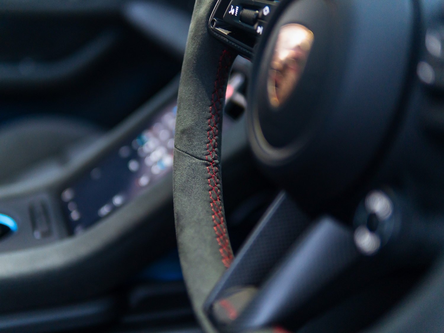 Used Porsche Taycan 2025 for sale - 77382217: Photo 9