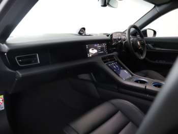 Used Porsche Taycan 2025 for sale - 74606291: Photo