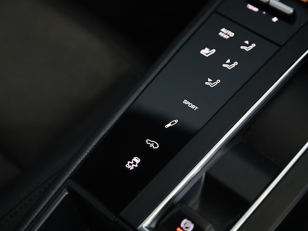 Used Porsche Macan 2024 for sale - 76162531: Photo 24