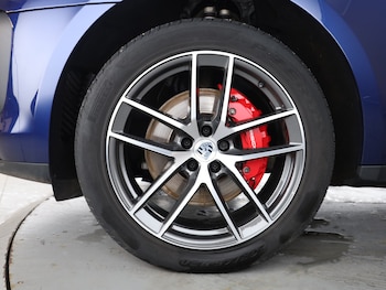 Used Porsche Macan 2024 for sale - 76162531: Photo 3