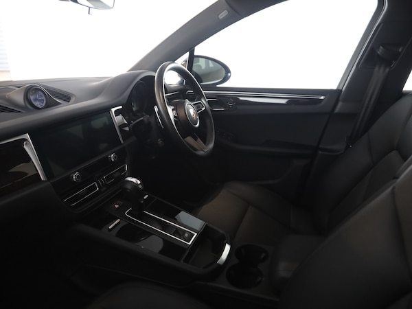 Used Porsche Macan 2024 for sale - 76162531: Photo 9