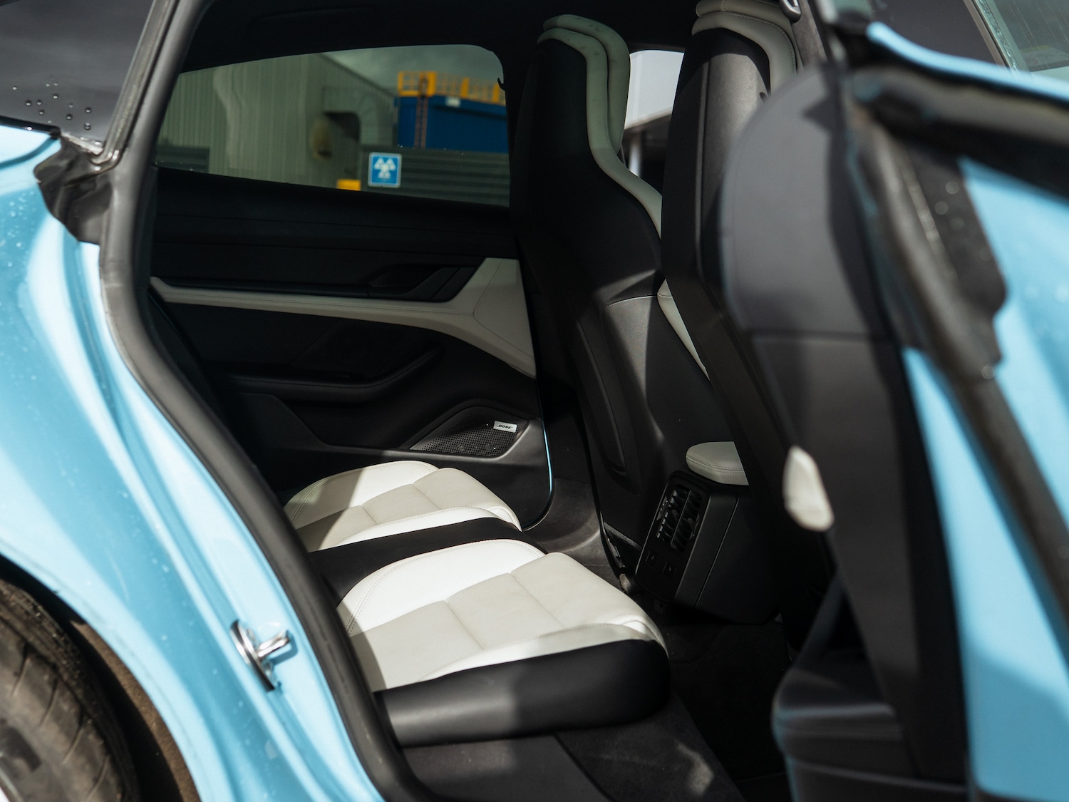 Used Porsche Taycan 2020 for sale - 77919270: Photo 36