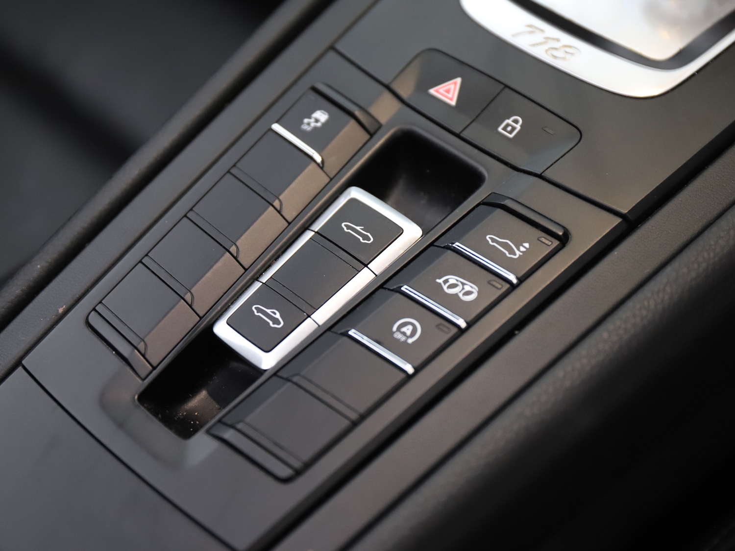 Used Porsche Boxster 2019 for sale - 77312971: Photo 25