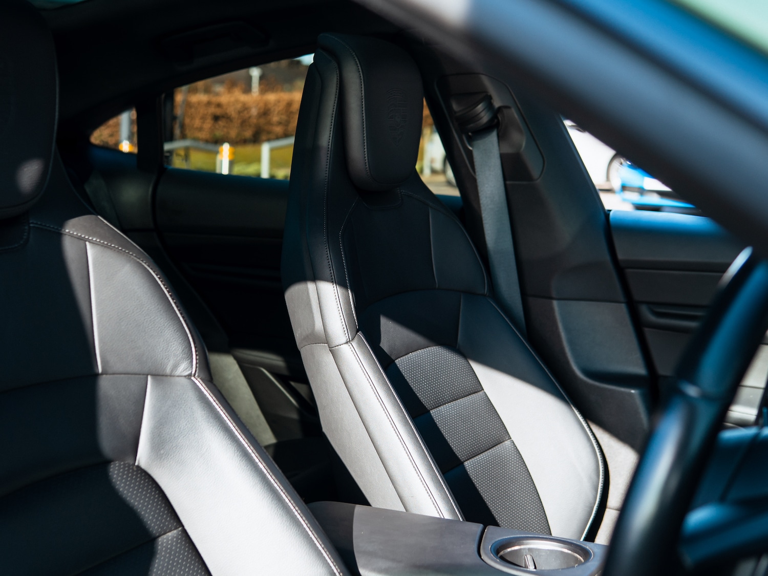 Used Porsche Taycan 2020 for sale - 78199843: Photo 14