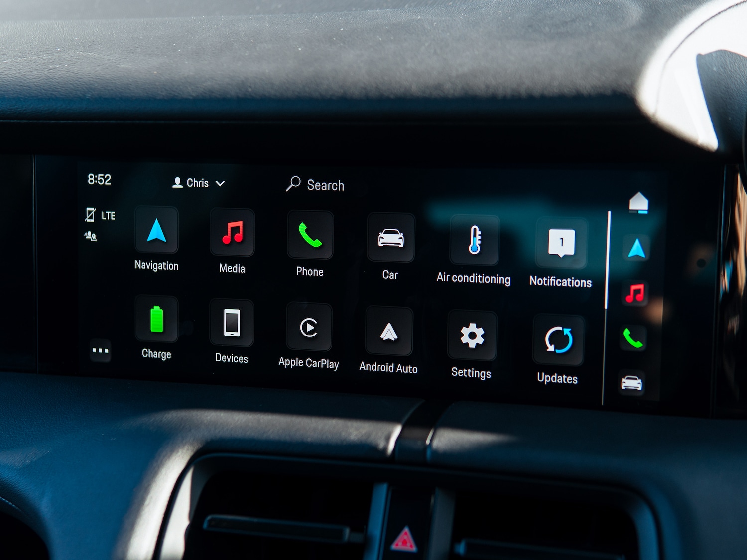 Used Porsche Taycan 2020 for sale - 78199843: Photo 24