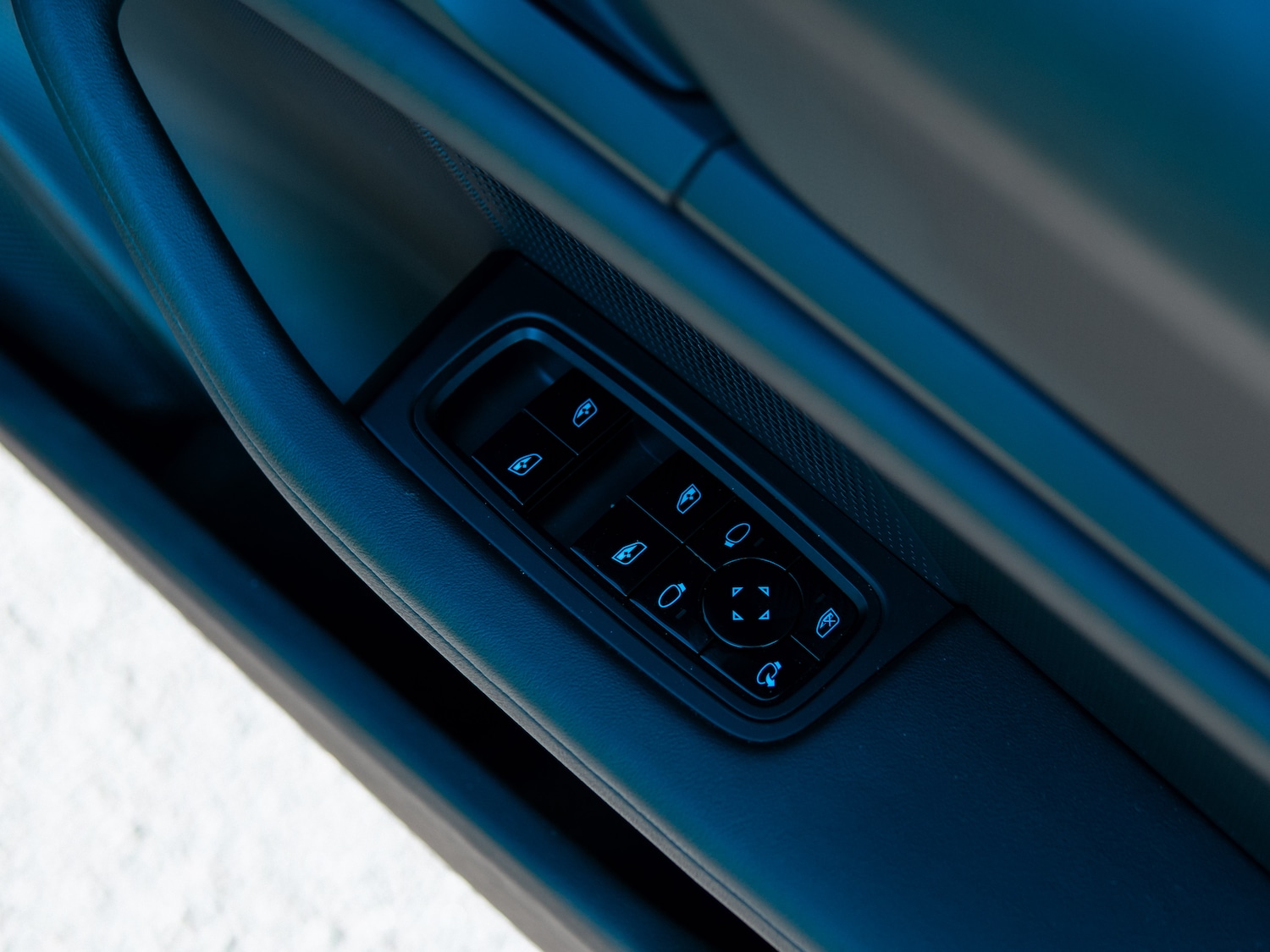 Used Porsche Taycan 2020 for sale - 78199843: Photo 27