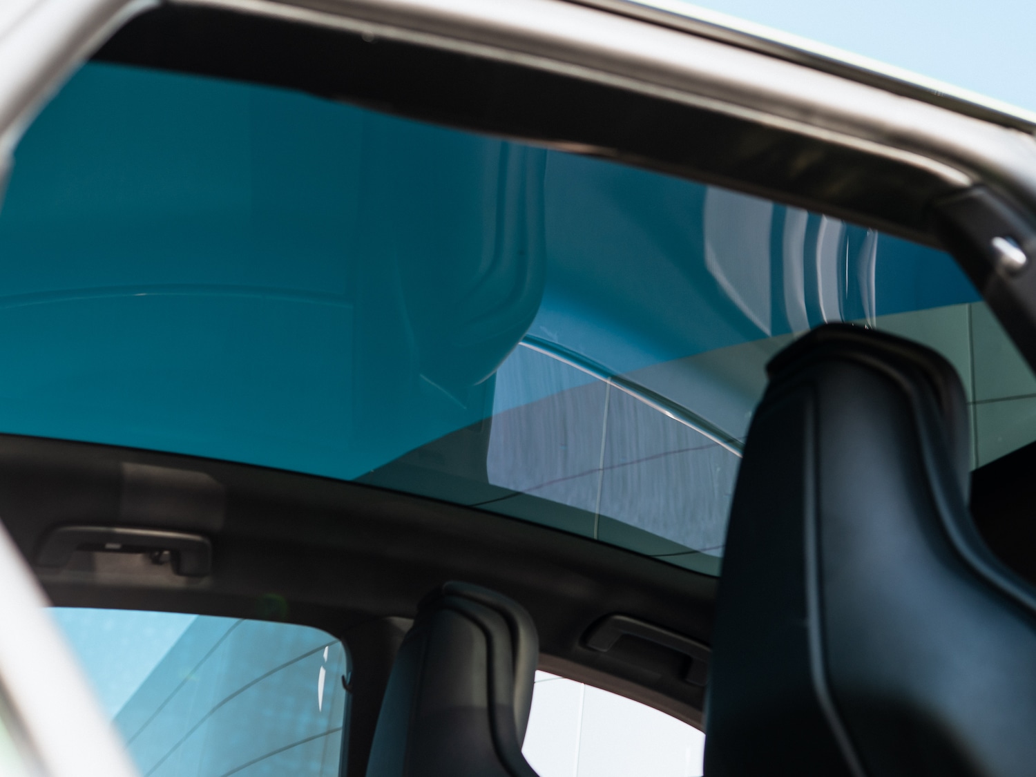 Used Porsche Taycan 2020 for sale - 78199843: Photo 8