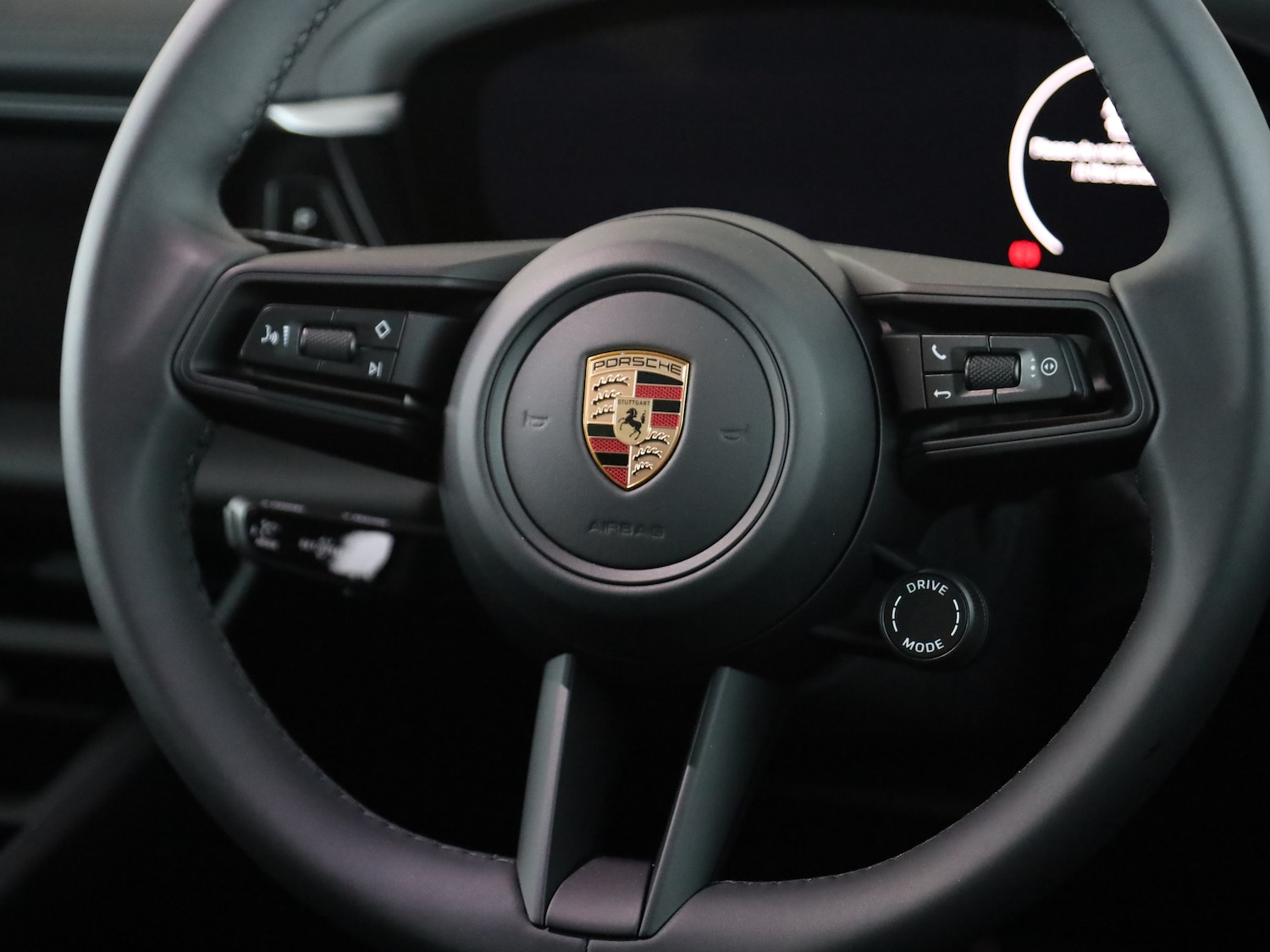 Used Porsche Macan 2025 for sale - 77172400: Photo 29