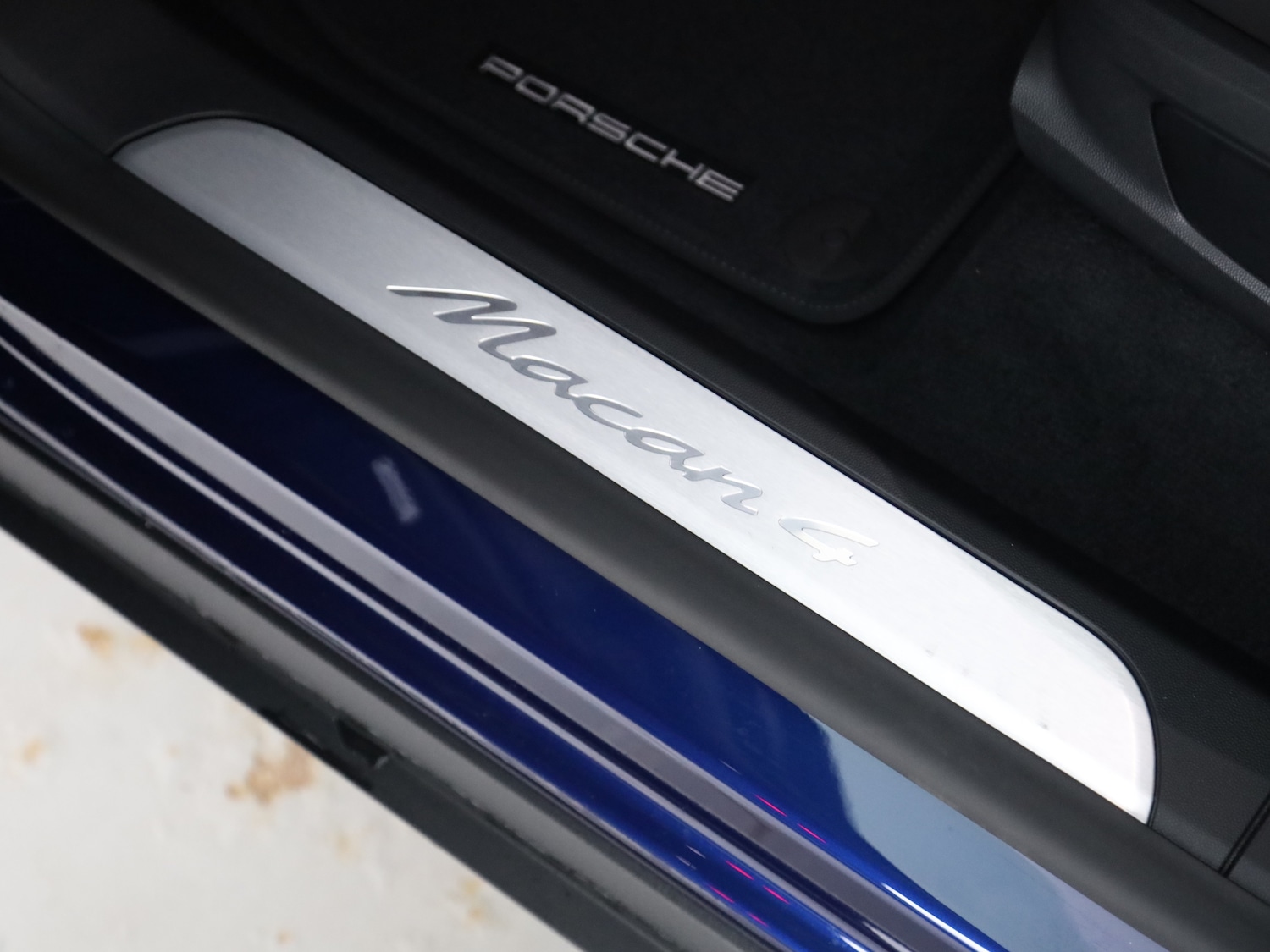 Used Porsche Macan 2025 for sale - 77172400: Photo 31