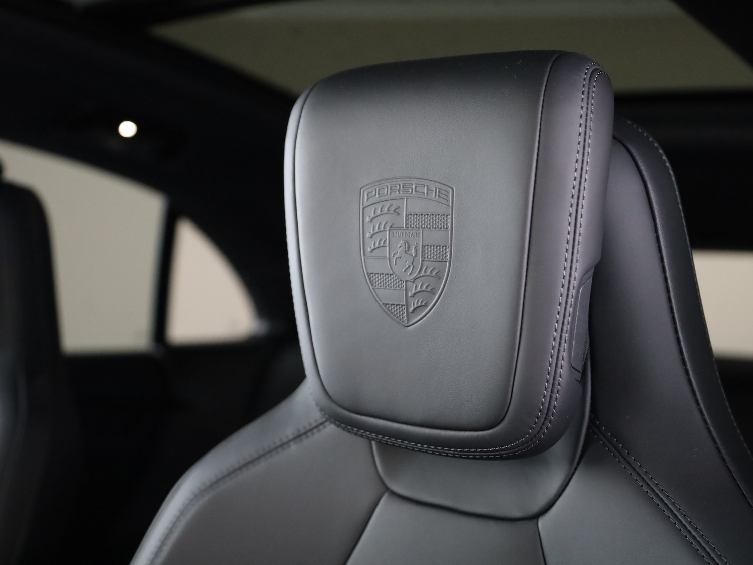 Used Porsche Macan 2025 for sale - 77172400: Photo 32