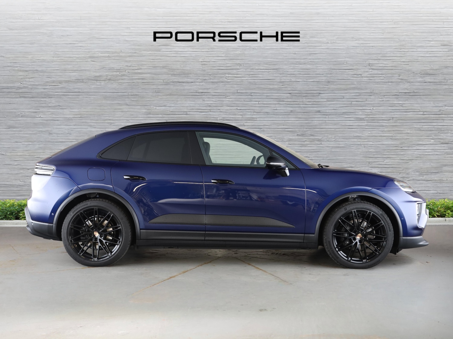 Used Porsche Macan 2025 for sale - 77172400: Photo 7