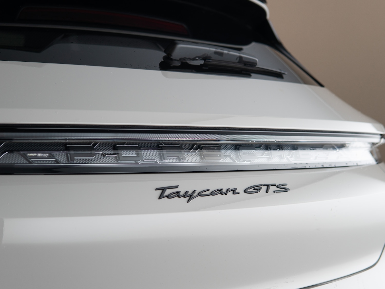 Used Porsche Taycan 2020 for sale - 77408827: Photo 18