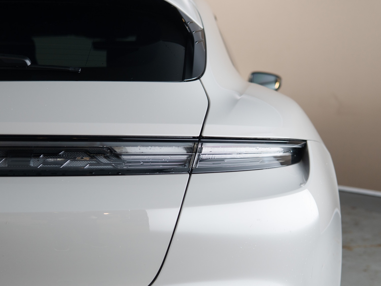 Used Porsche Taycan 2020 for sale - 77408827: Photo 26