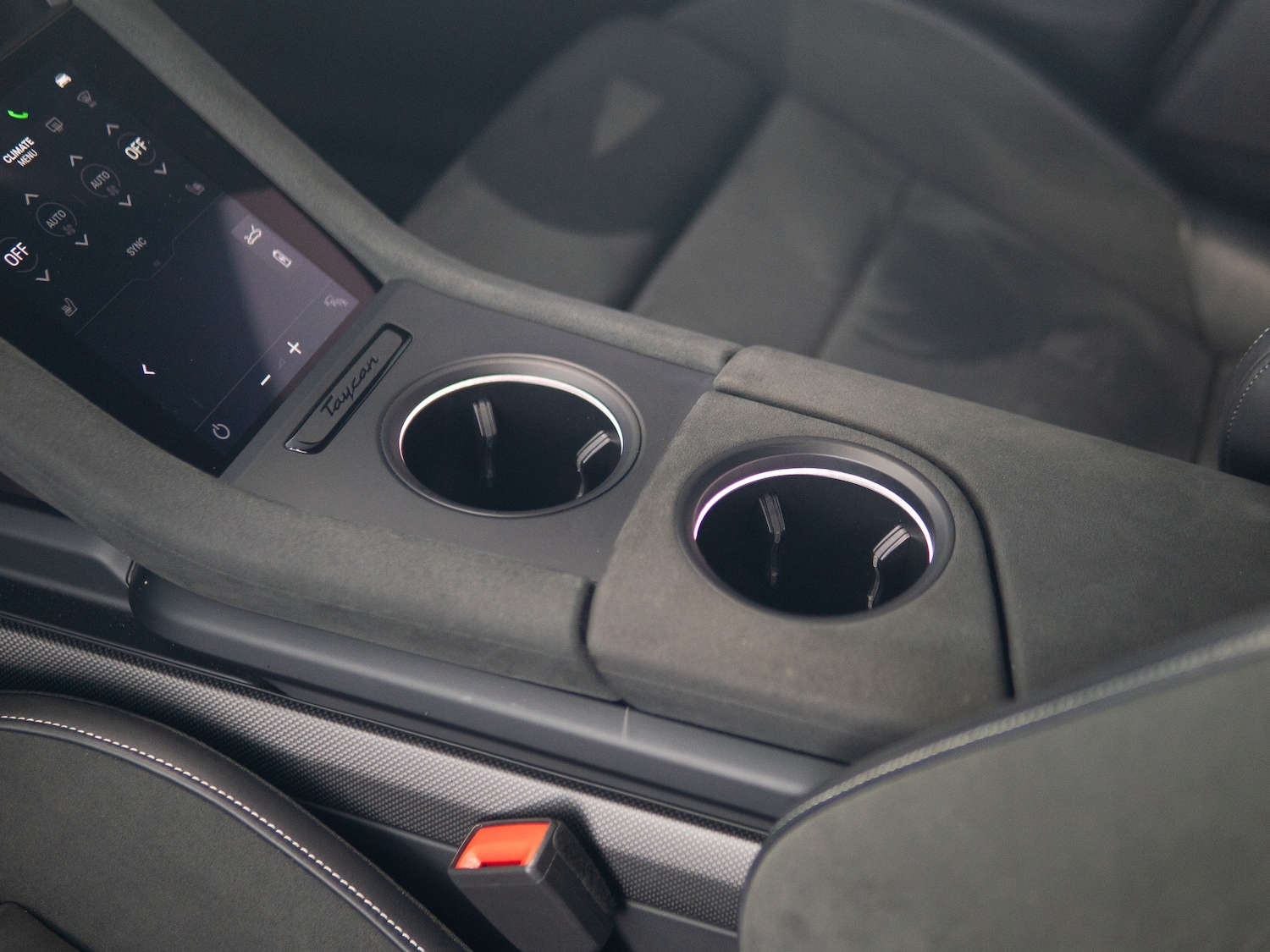 Used Porsche Taycan 2020 for sale - 77408827: Photo 31