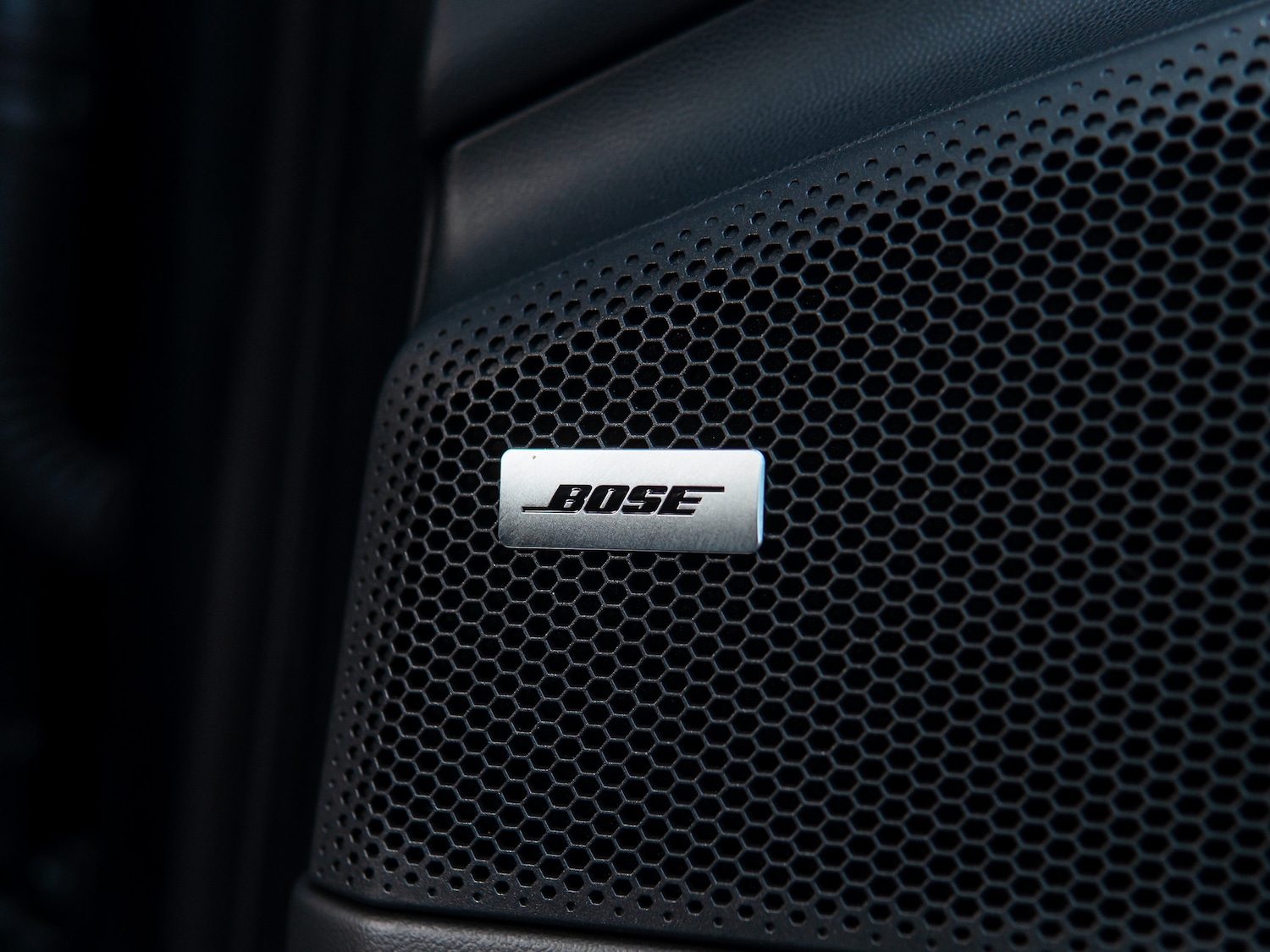 Used Porsche Macan 2024 for sale - 77905638: Photo 12