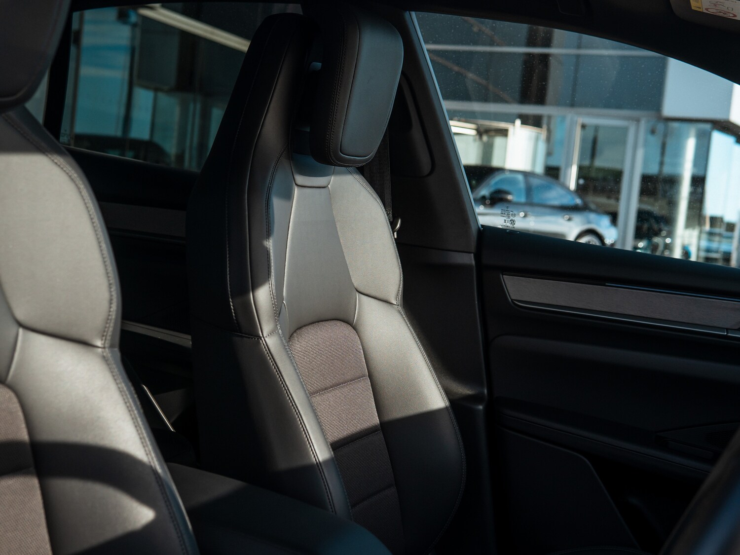 Used Porsche Macan 2024 for sale - 77905638: Photo 34