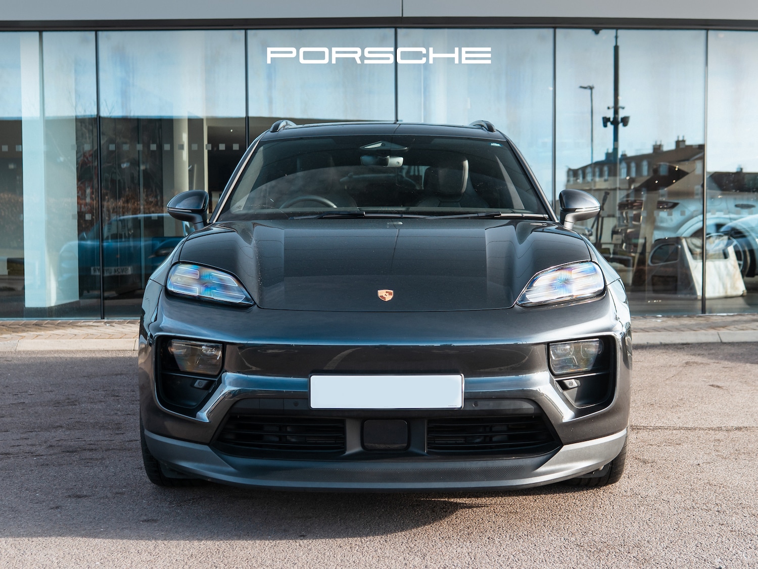 Used Porsche Macan 2024 for sale - 77905638: Photo 4