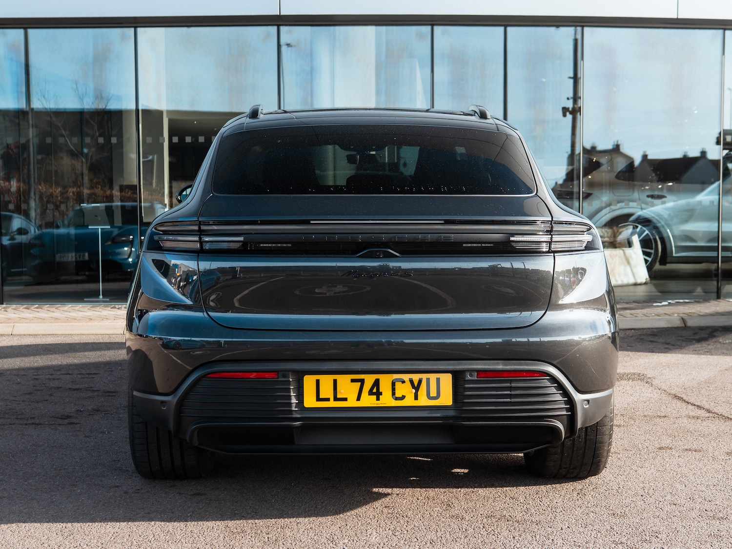 Used Porsche Macan 2024 for sale - 77905638: Photo 5