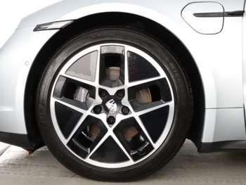 Used Porsche Taycan 2024 for sale - 72206806: Photo