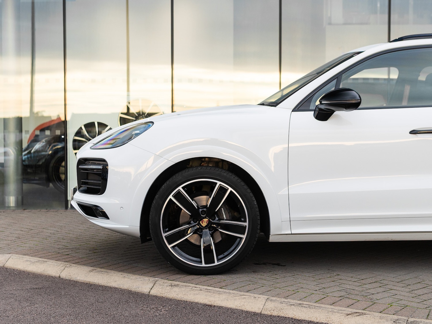 Used Porsche Cayenne 2023 for sale - 76279279: Photo 16