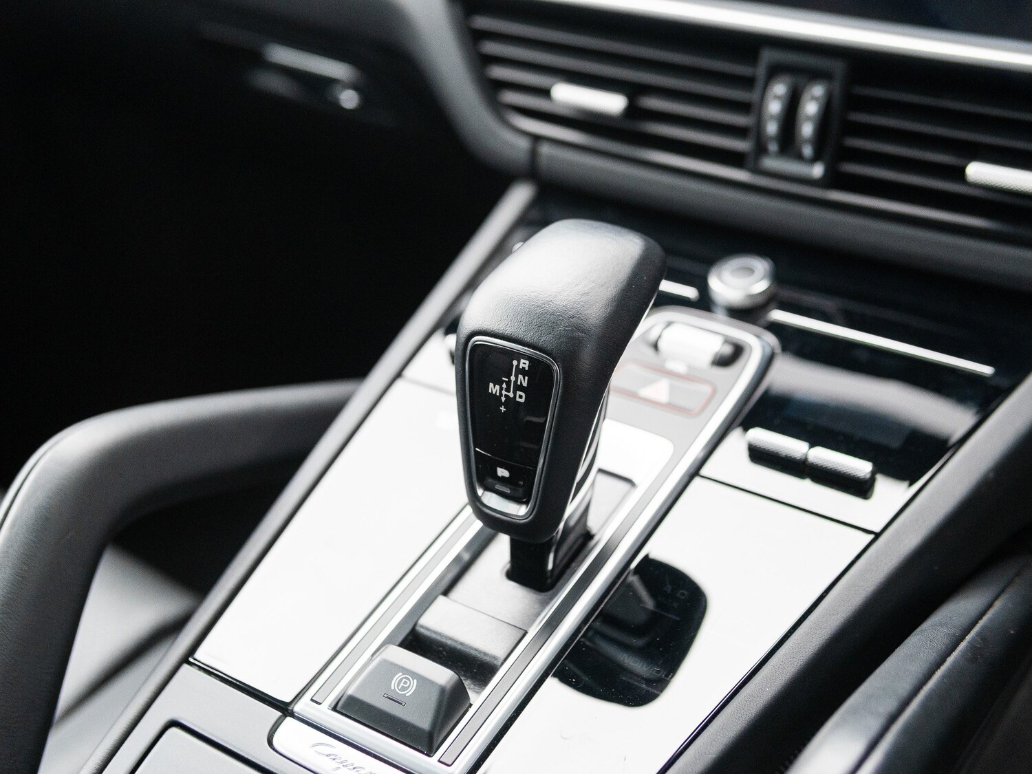 Used Porsche Cayenne 2023 for sale - 76279279: Photo 33