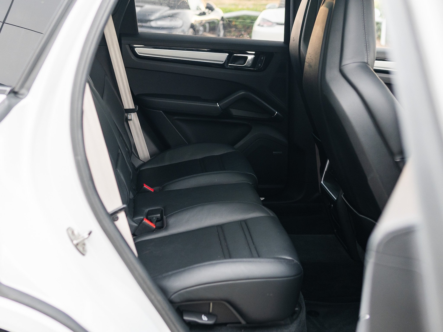 Used Porsche Cayenne 2023 for sale - 76279279: Photo 47