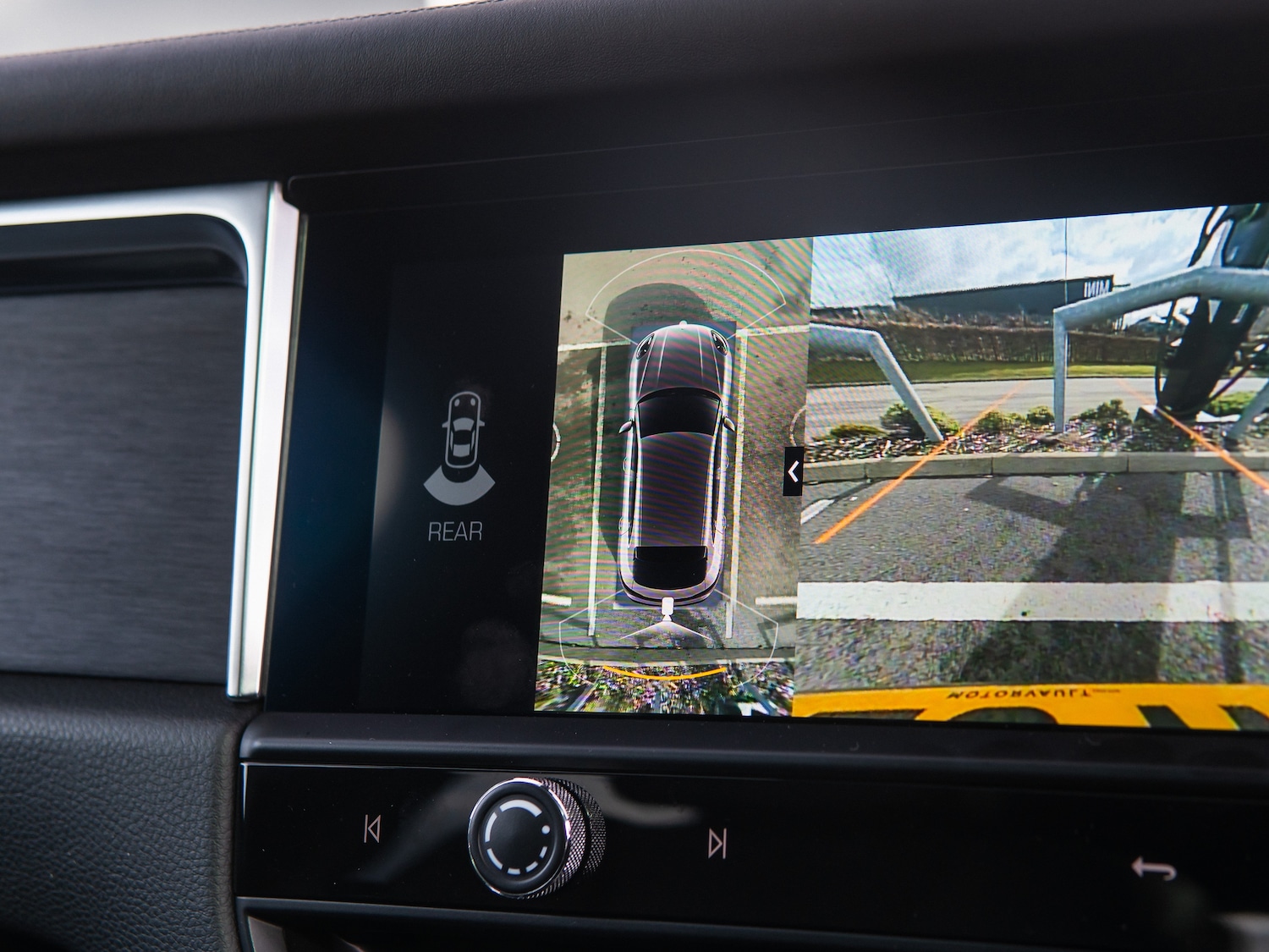 Used Porsche Macan 2023 for sale - 78029707: Photo 28