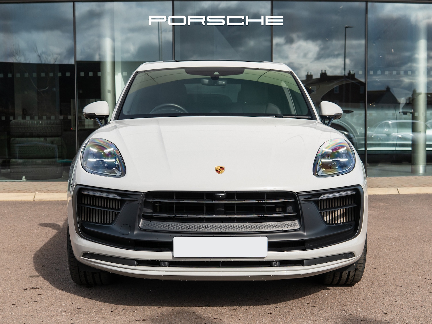 Used Porsche Macan 2023 for sale - 78029707: Photo 4
