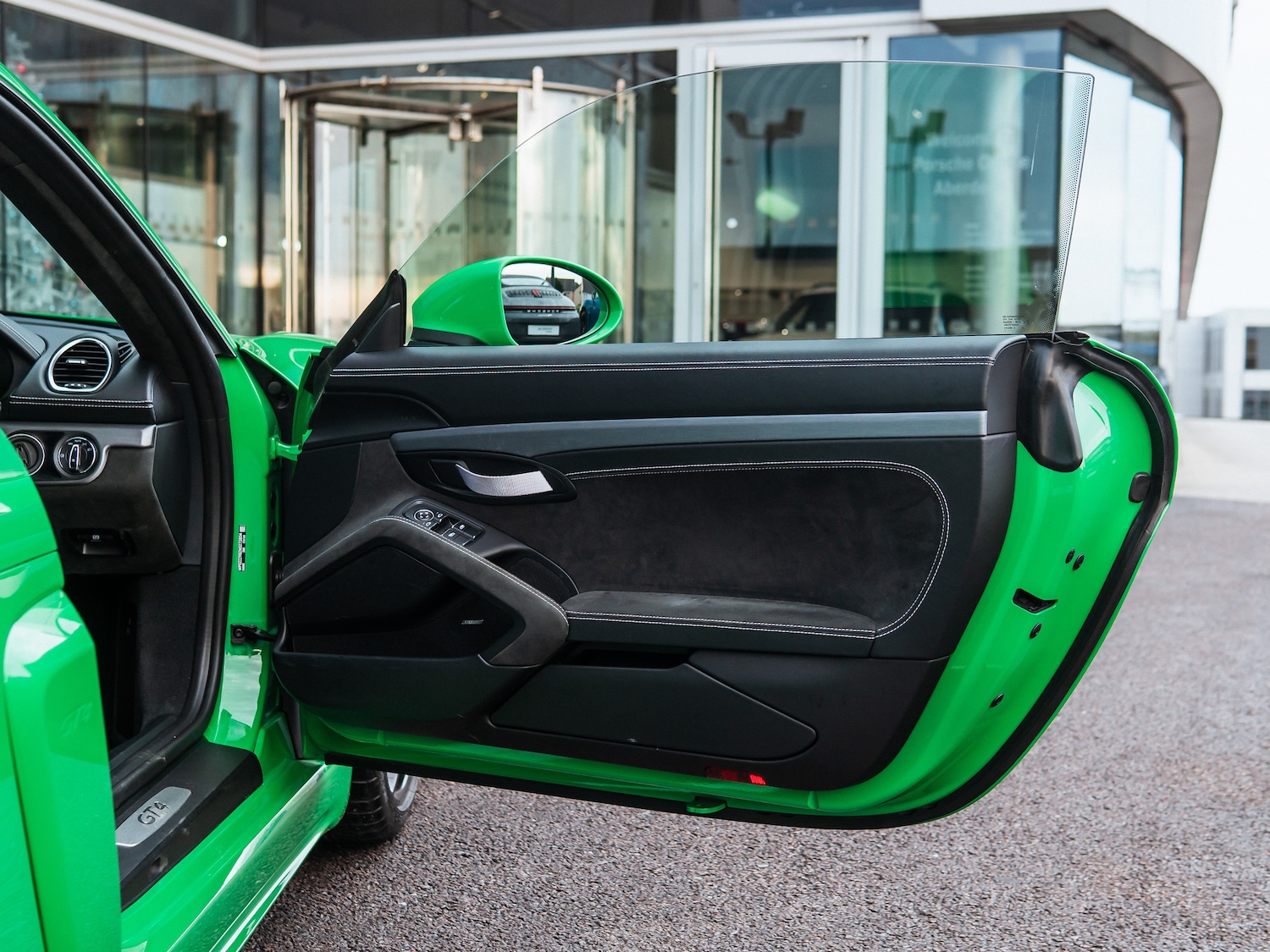 Used Porsche 718 Cayman 2022 for sale - 76949727: Photo 42