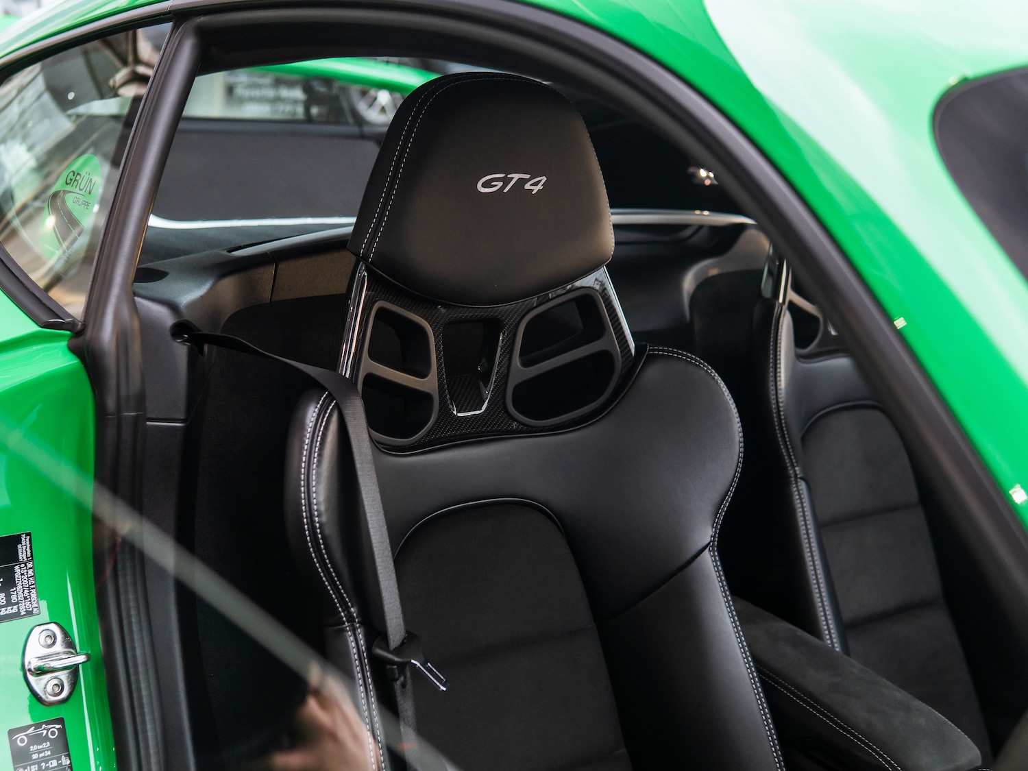 Used Porsche 718 Cayman 2022 for sale - 76949727: Photo 9