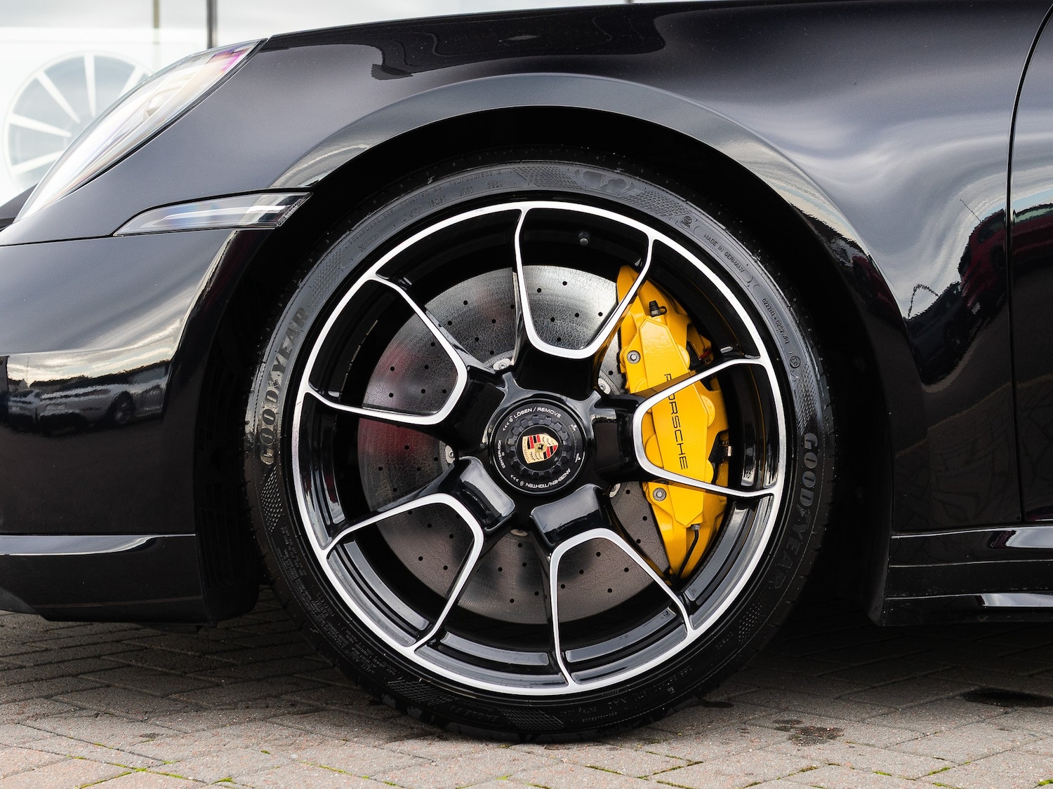 Used Porsche 911 2022 for sale - 76438744: Photo 3