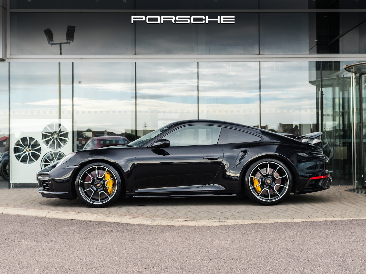 Used Porsche 911 2022 for sale - 76438744: Photo 4