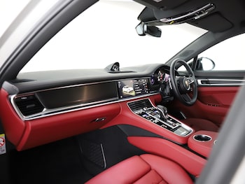 Used Porsche Panamera 2023 for sale - 78582413: Photo