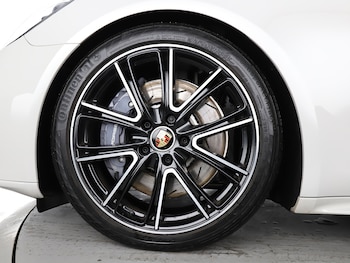 Used Porsche Panamera 2023 for sale - 78582413: Photo