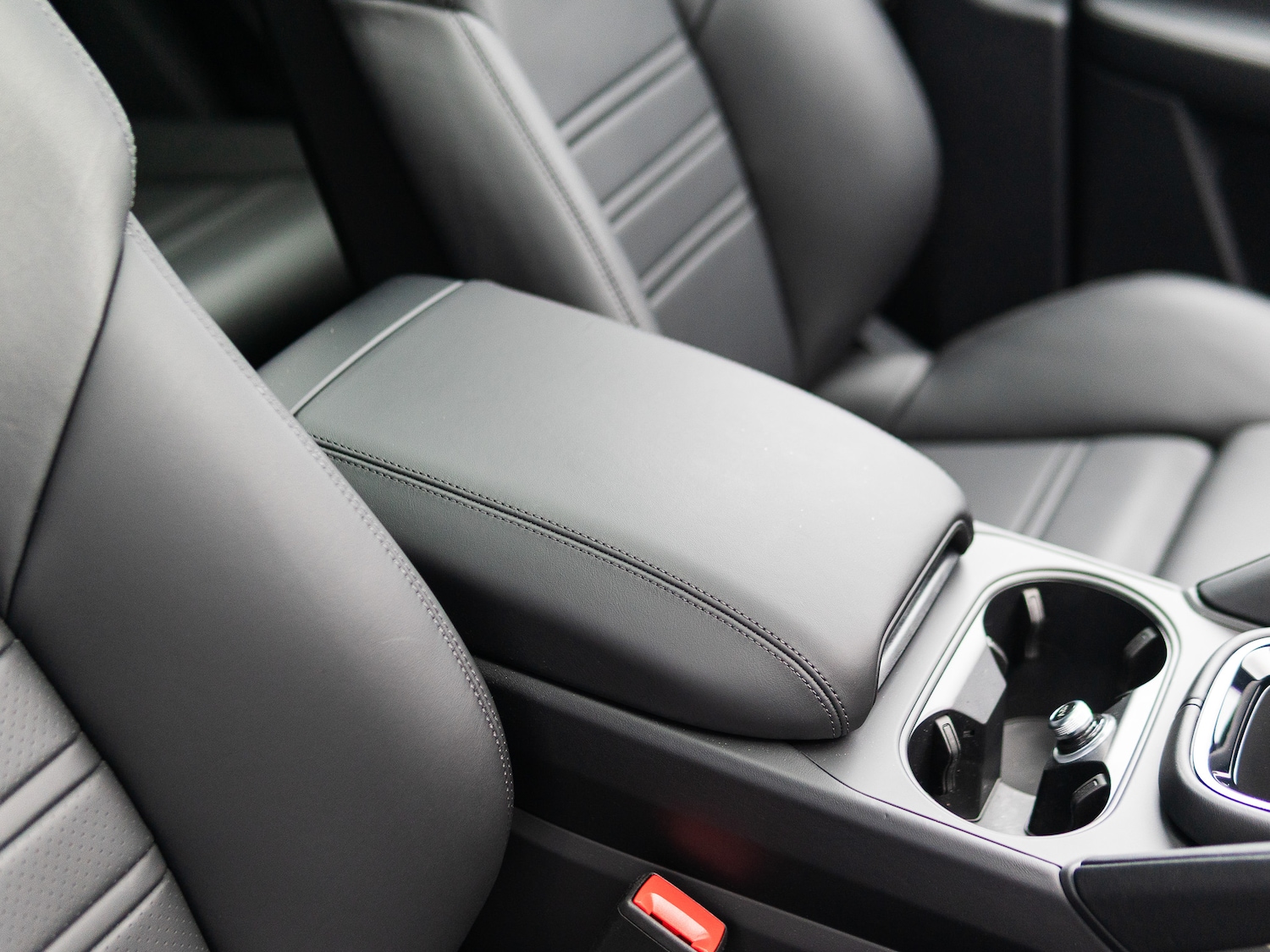 Used Porsche Cayenne 2025 for sale - 76355989: Photo 35