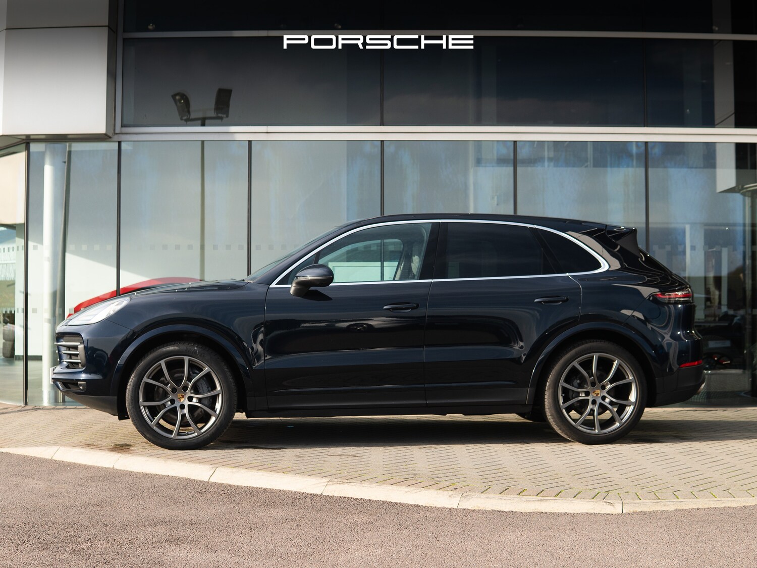 Used Porsche Cayenne 2021 for sale - 76739716: Photo 4
