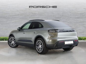 Used Porsche Macan 2025 for sale - 76481265: Photo