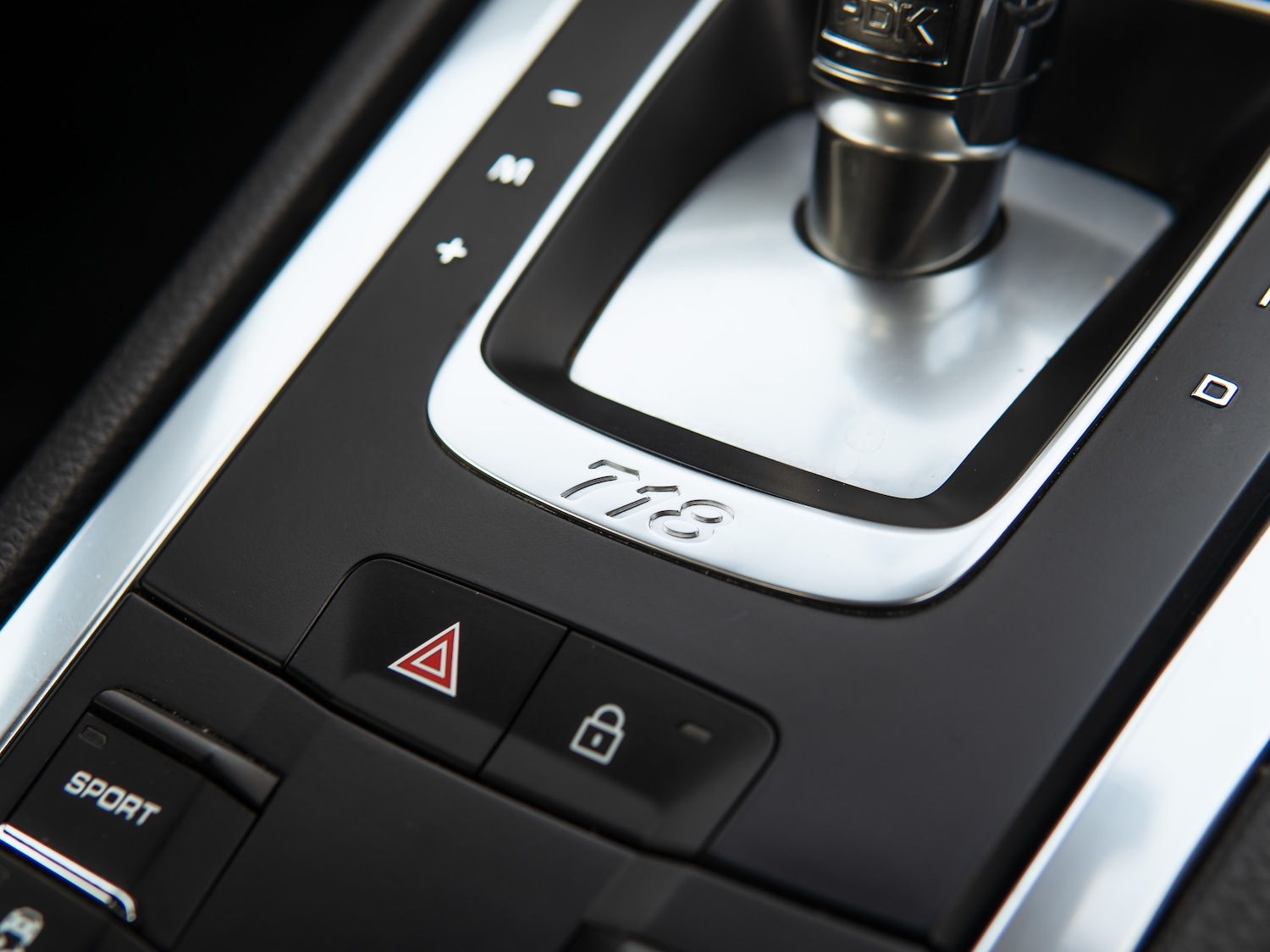 Used Porsche Cayman 2021 for sale - 77593646: Photo 24