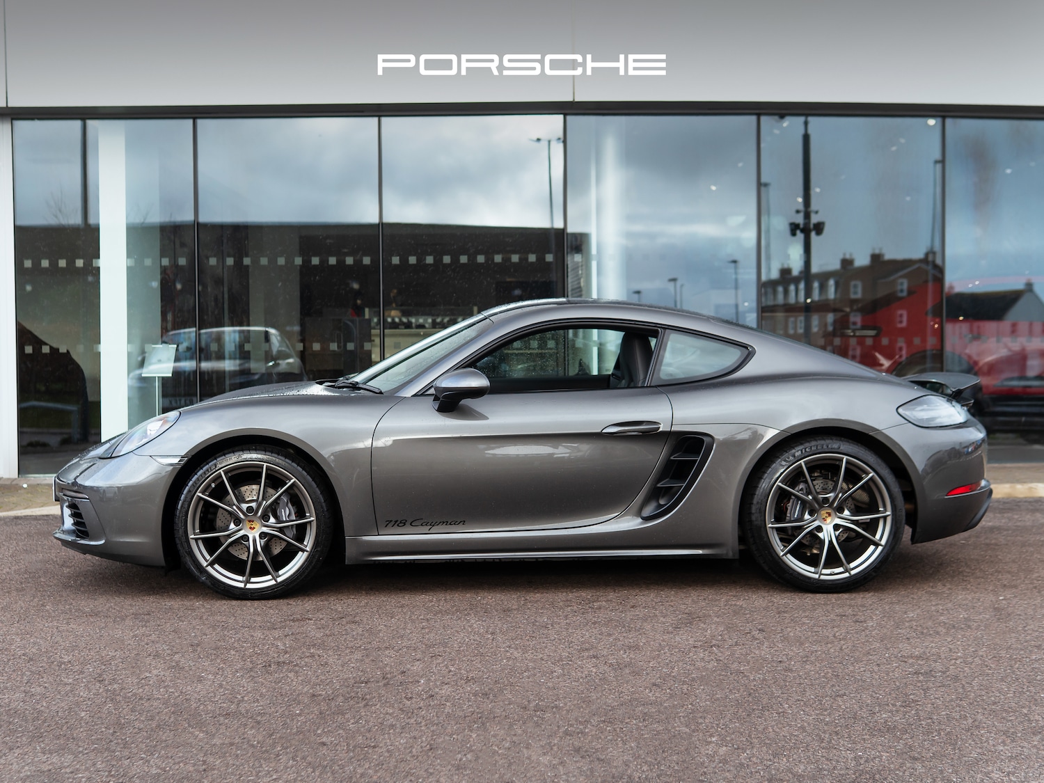 Used Porsche Cayman 2021 for sale - 77593646: Photo 4