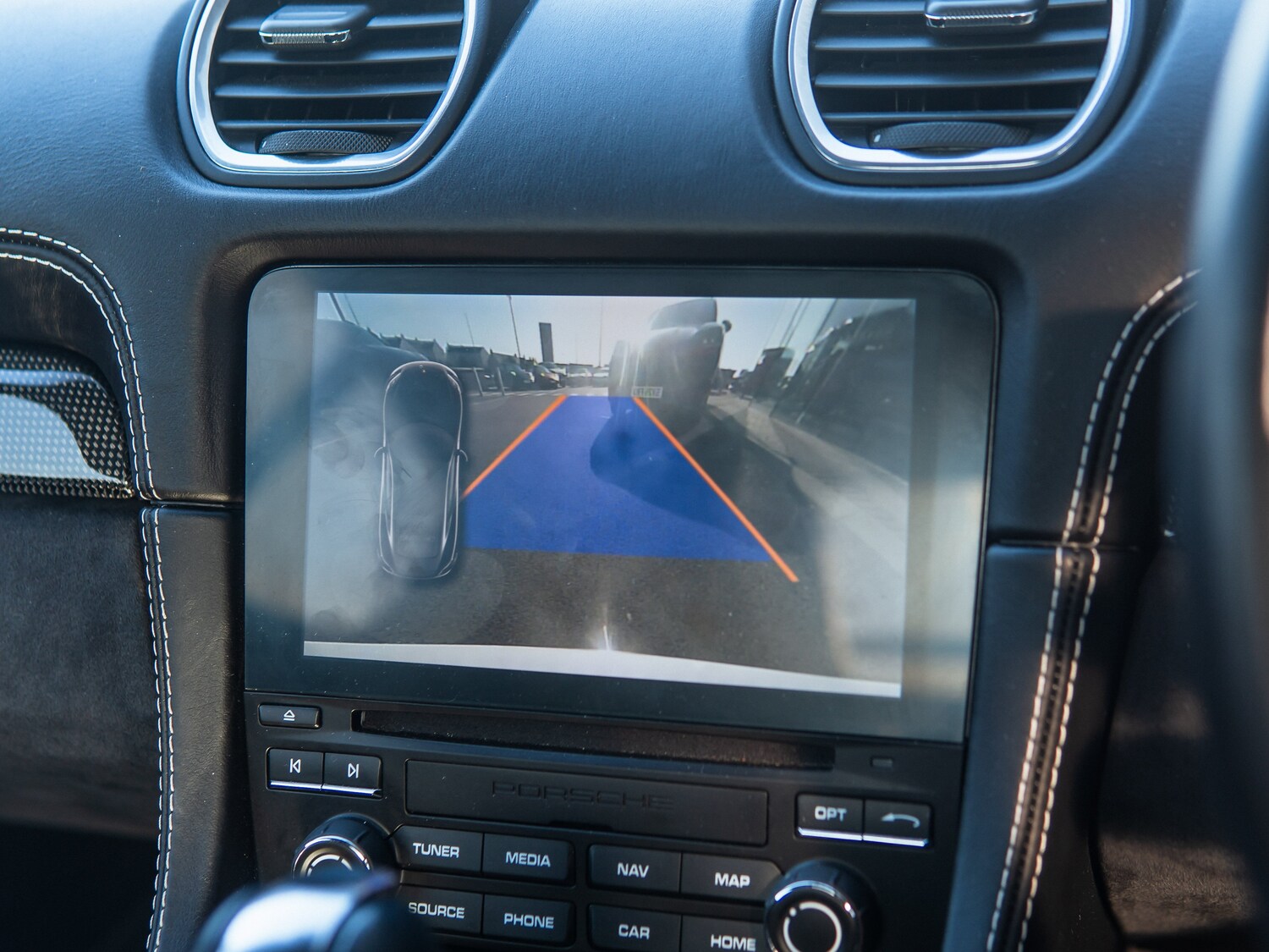 Used Porsche 718 Cayman 2019 for sale - 78153393: Photo 13