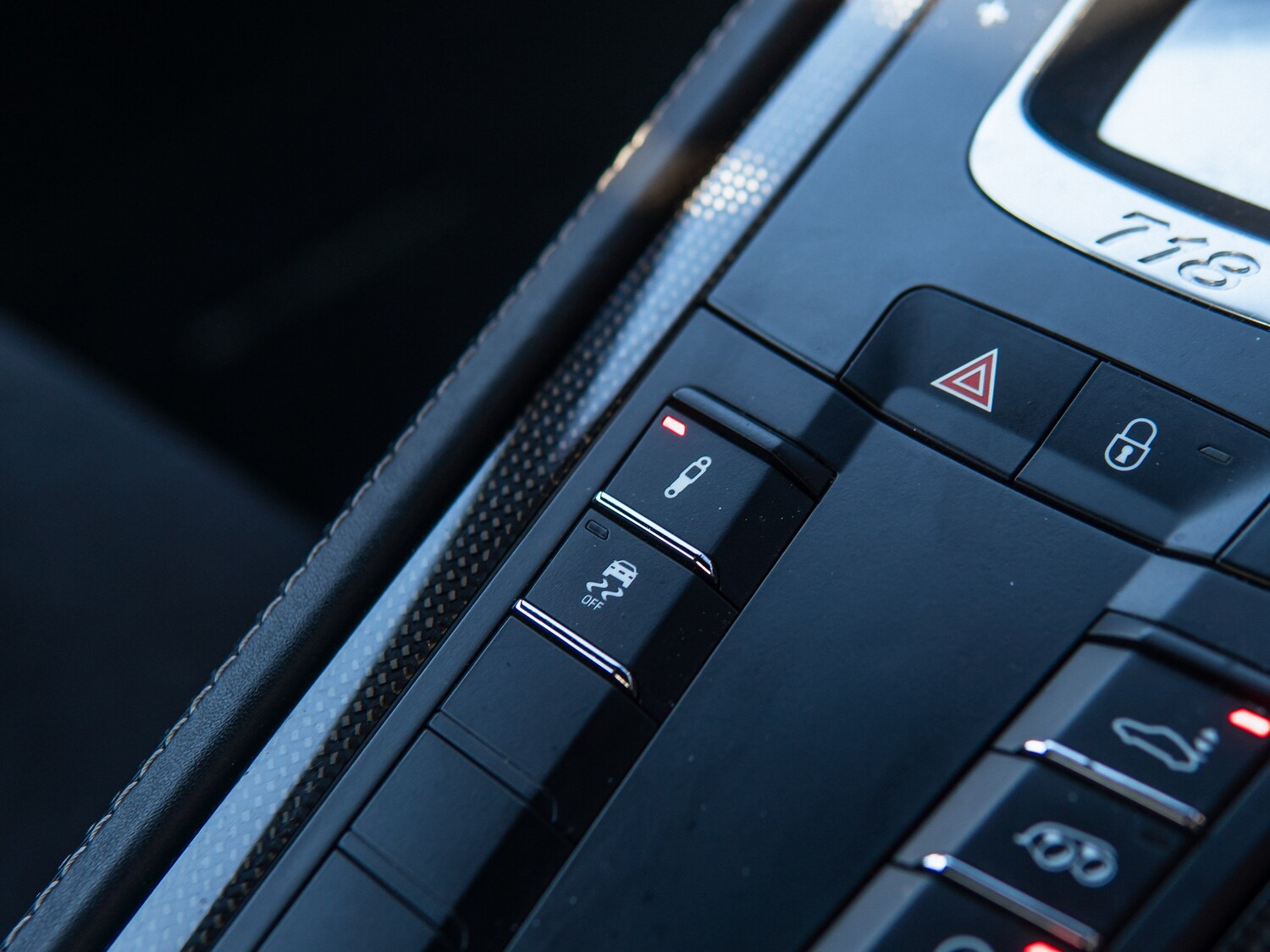 Used Porsche 718 Cayman 2019 for sale - 78153393: Photo 17