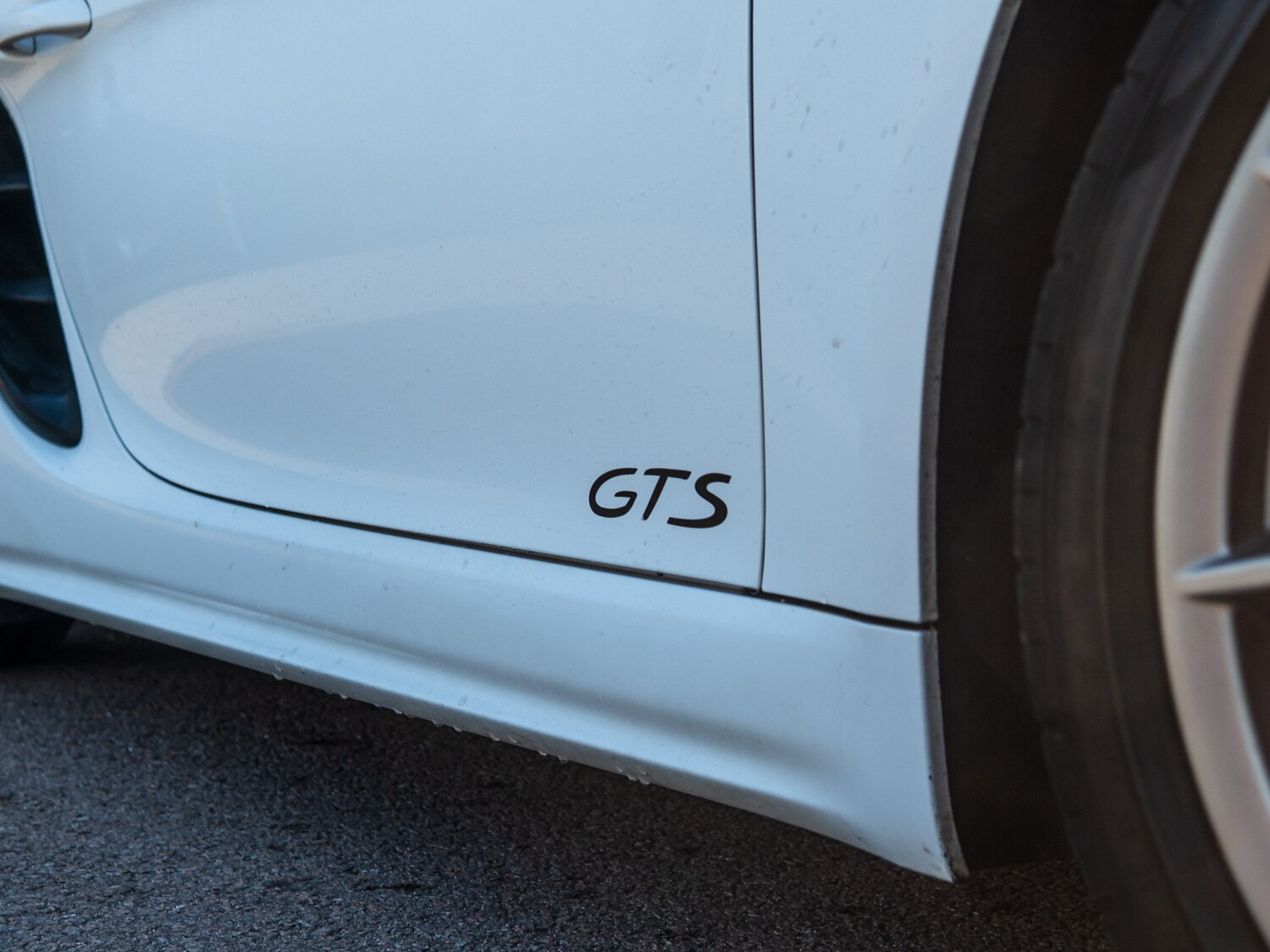 Used Porsche 718 Cayman 2019 for sale - 78153393: Photo 19