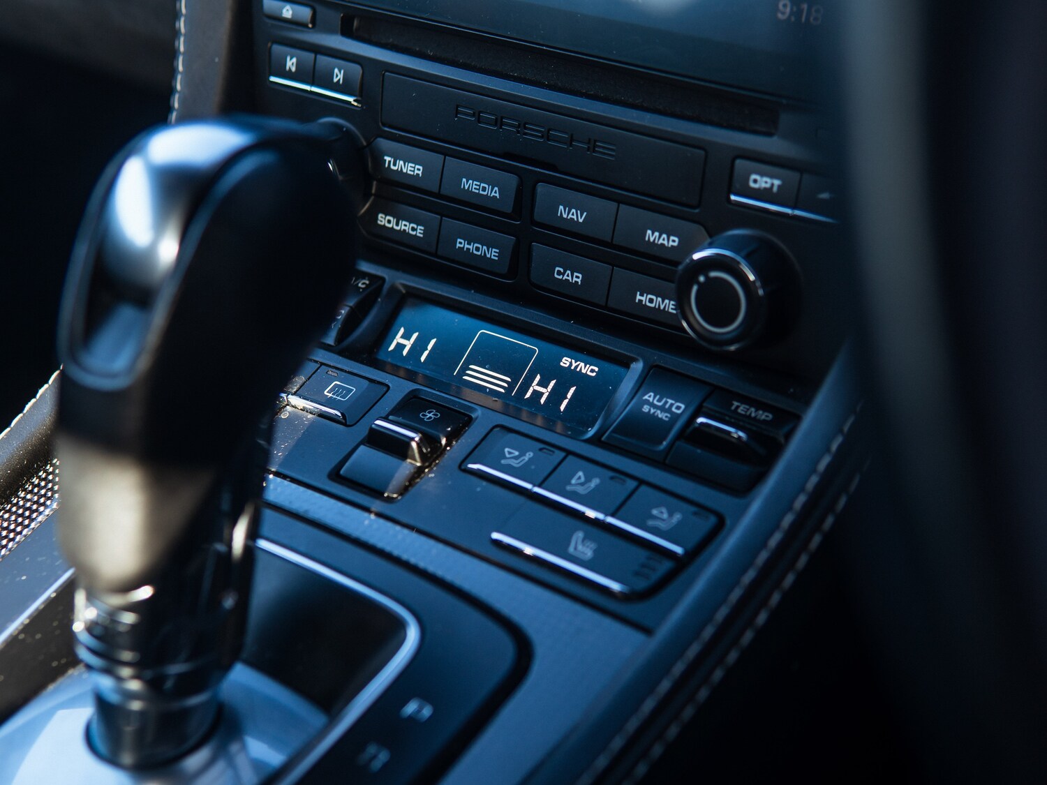 Used Porsche 718 Cayman 2019 for sale - 78153393: Photo 28