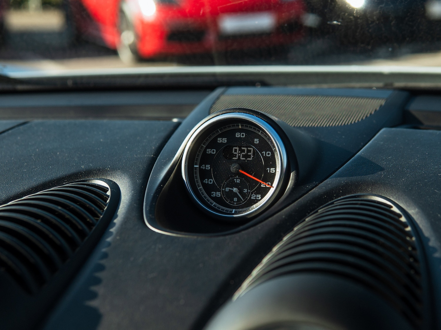 Used Porsche 718 Cayman 2019 for sale - 78153393: Photo 37