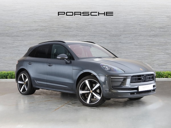 Used Porsche Macan 2023 for sale - 75947093: Photo 1