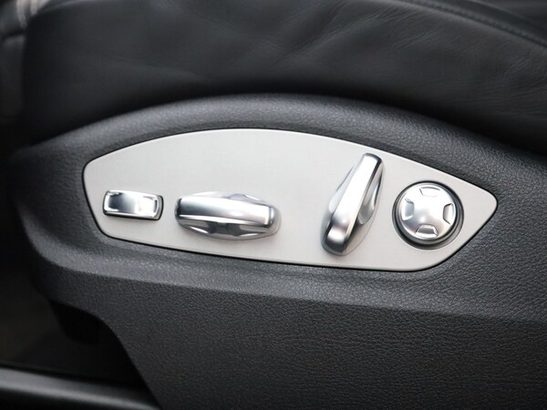 Used Porsche Macan 2023 for sale - 75947093: Photo 9